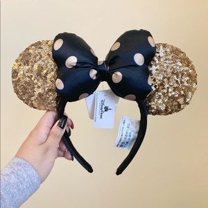 *SOLD* Disney Parks Gold Minnie Ears